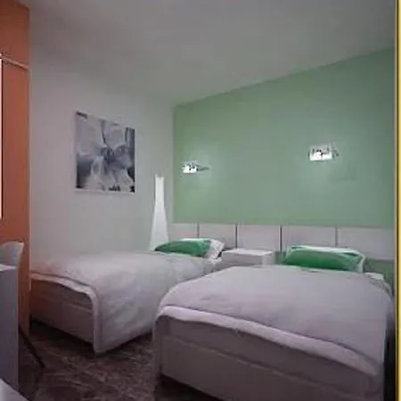 Hotel Niaga-3